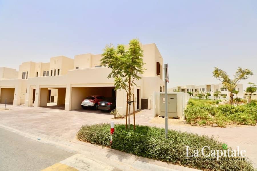 位于瑞姆小区,米拉绿洲社区,米拉绿洲3号区 3 卧室的别墅 185000 AED - 11953402 位于瑞姆小区,米拉绿洲社区,米拉绿洲3号区 3 卧室的别墅 185000 AED - 11953402