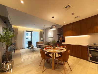 1 Bedroom Flat for Sale in Jumeirah, Dubai - Live by the Marina| Terrace and Garden| Call Today