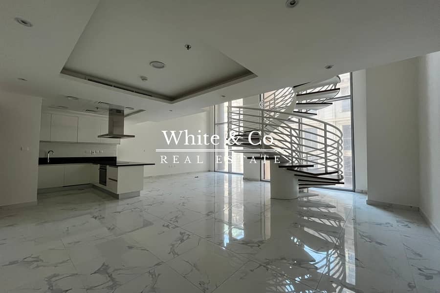 Luxury Duplex | Vacant Now | Low Floor
