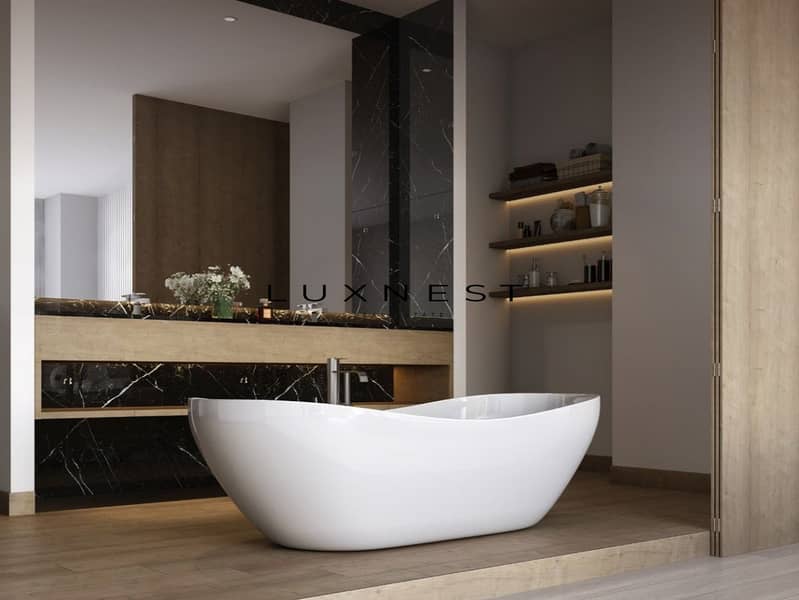 11 Bathroom2. jpg
