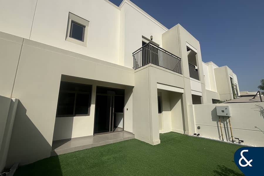 VASTU l Rented NNS l Next to Pool & park VASTU l Rented NNS l Next to Pool & park