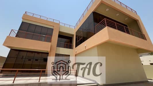 فیلا 9 غرف نوم للايجار في الخوانیج، دبي - IMG-20250618-WA0064. jpg