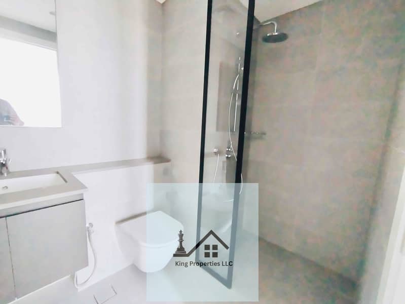 13 79907d18-7206-46db-9399-1de9a9bd4eb2. jpg