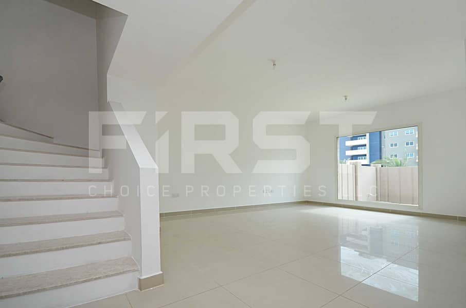 14 Internal Photo of 4 Bedroom Villa in Al Reef Villas Al Reef Abu Dhabi UAE (44). jpg