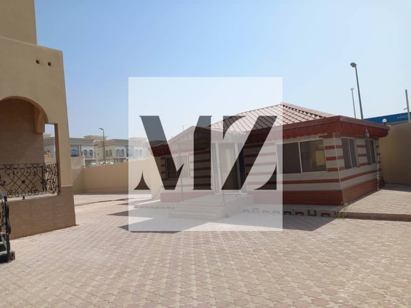 3 صورة واتساب بتاريخ 2025-06-18 في 11.50. 25_cadc810f. jpg
