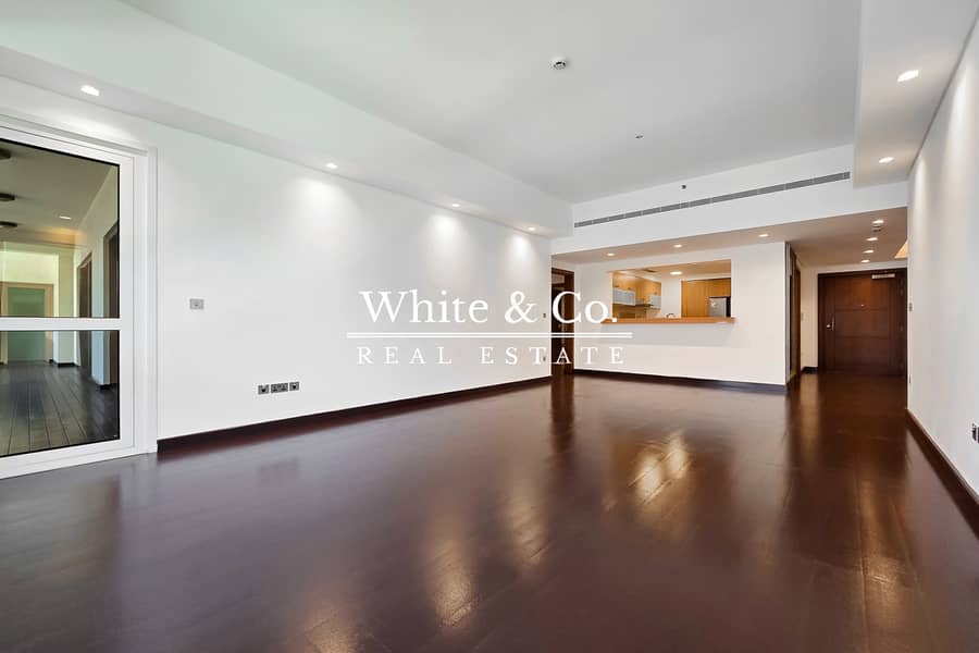 High Floor |Spacious 3 Bed |Available Now High Floor |Spacious 3 Bed |Available Now