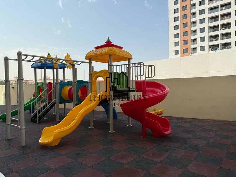 22 d5ba96dd-7f70-4c14-adab-3e19b4de4f47. jpg