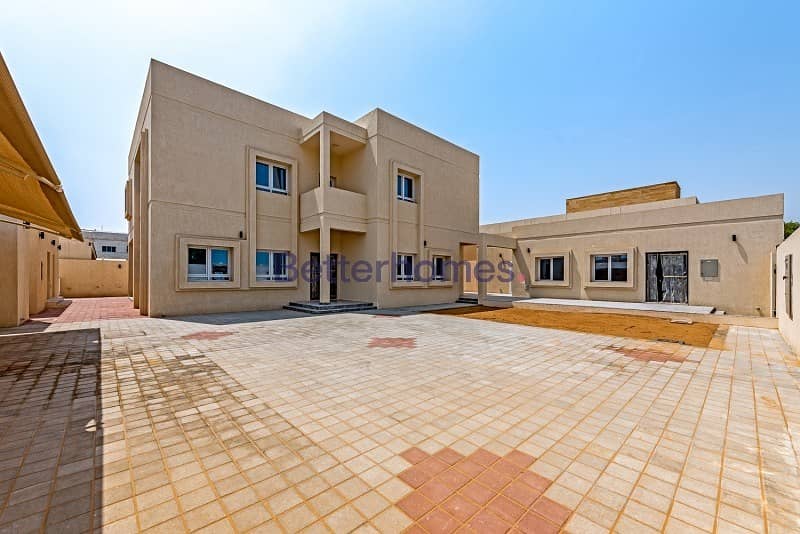 amazing brand new villa 5 bedrooms|