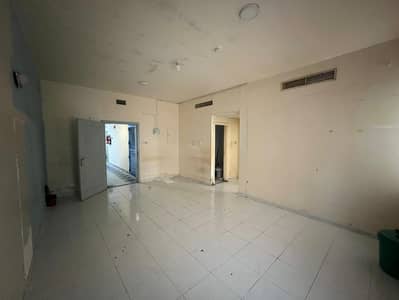 阿尔马贾兹， 夏尔迦 1 卧室单位待租 - IMG-20250617-WA0007. jpg
