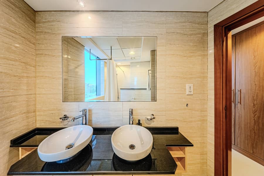 1BD in Ocean Heights, Dubai Marina for 4 Guests - Image 23