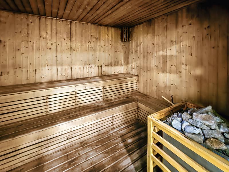 1BD in Ocean Heights, Dubai Marina for 4 Guests - Image 38