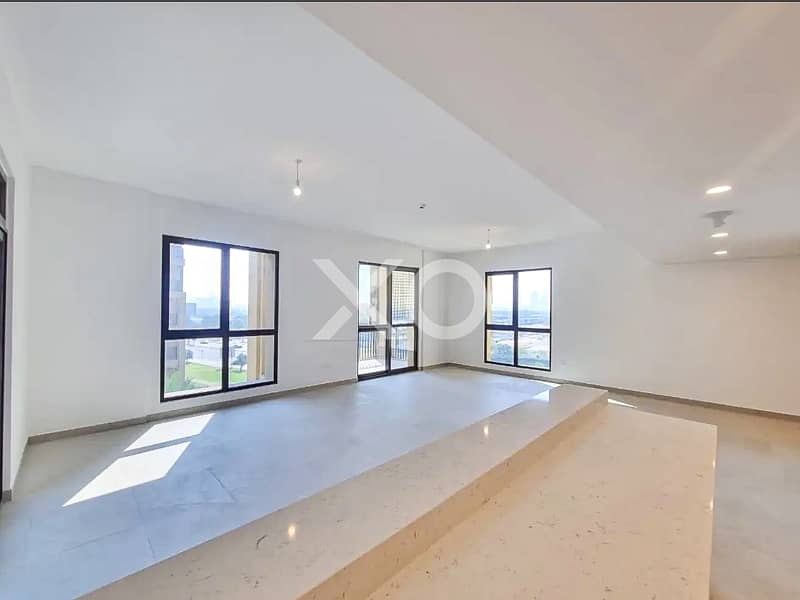 Prime location | Burj Al arab | Low floor