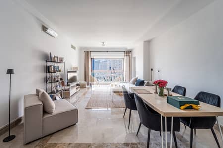 2 Bedroom Apartment for Rent in Palm Jumeirah, Dubai - Resort Style Living | Available from July