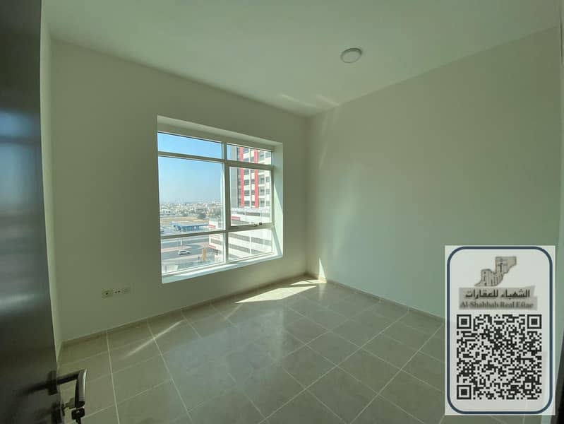 4 16aecfd5-1e1f-4dcb-806a-229a8331c5d9. jpg