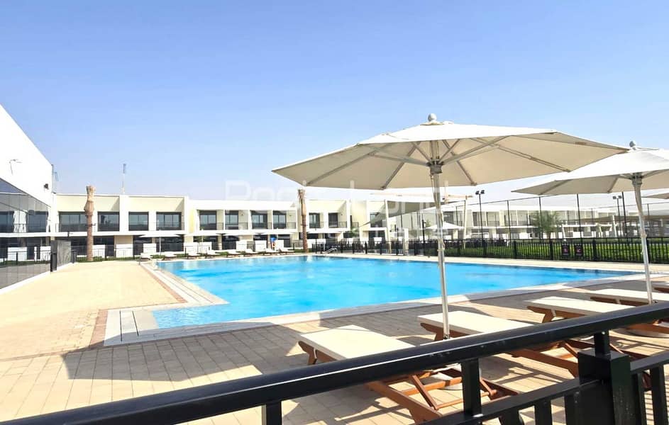 Таунхаус в Таун Сквер,Маха Таунхаусы, 4 cпальни, 220000 AED - 11958203 Таунхаус в Таун Сквер,Маха Таунхаусы, 4 cпальни, 220000 AED - 11958203