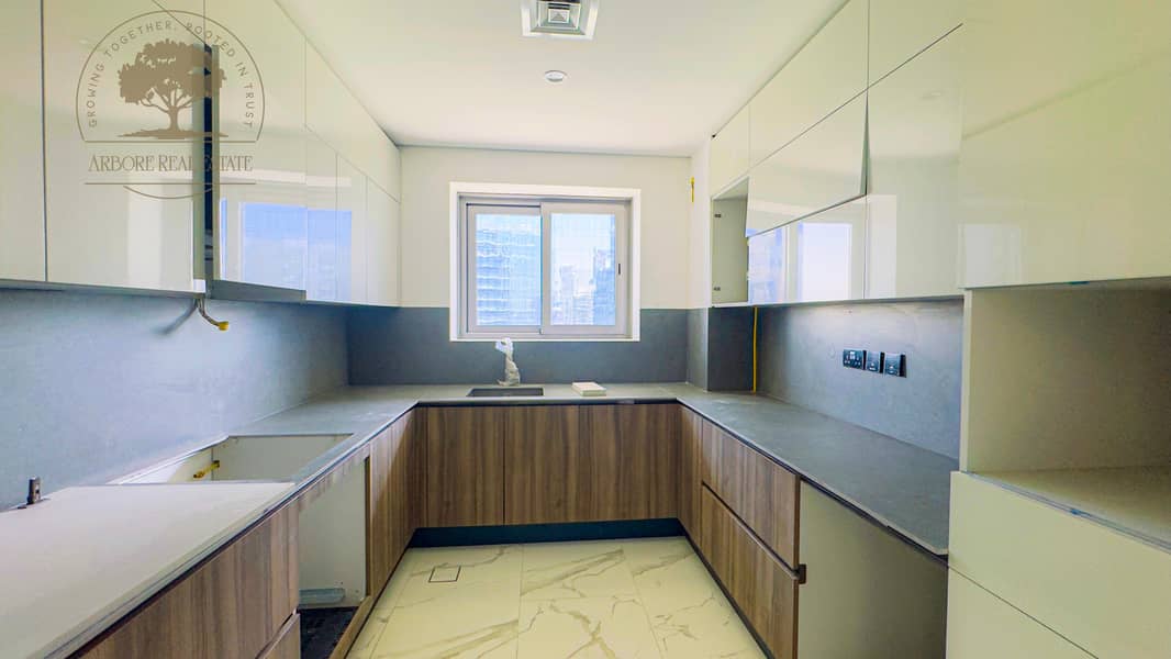 10 KITCHEN 01. jpg