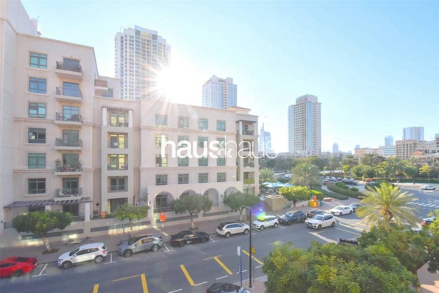 Exclusive | Well Maintained | Unfurnished Exclusive | Well Maintained | Unfurnished