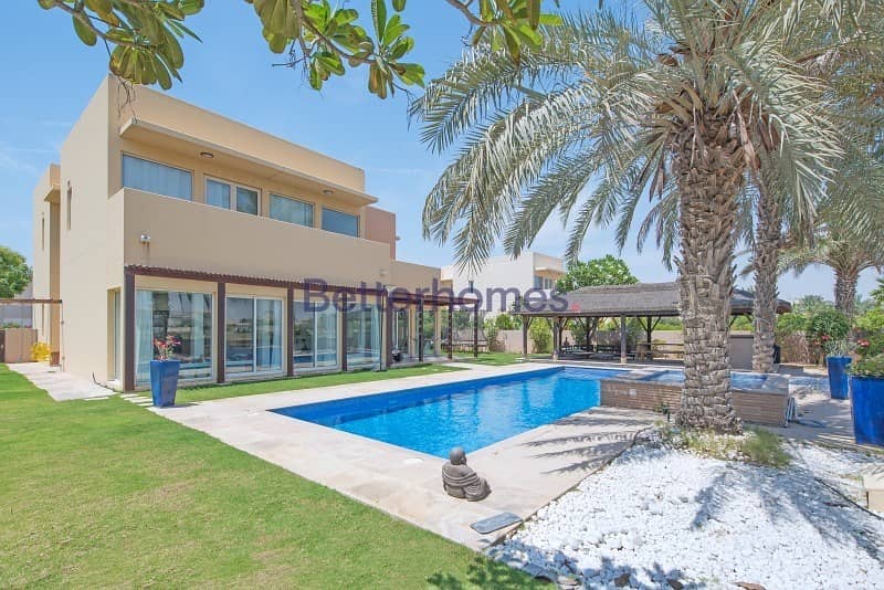 Upgraded | Golf Course View | Private Pool