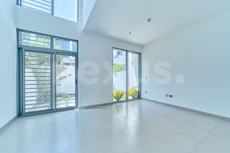 2 Bedroom Townhouse for Rent in Dubai South, Dubai - Vacant | Duplex | Study Room | Garden