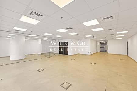 Office for Rent in Jumeirah Lake Towers (JLT), Dubai - Luxury | Grade-A Fit Out | Available
