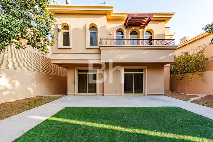 位于哈里发城,高尔夫花园 4 卧室的别墅 300000 AED - 11959083 位于哈里发城,高尔夫花园 4 卧室的别墅 300000 AED - 11959083