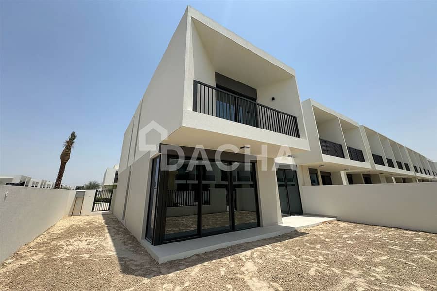位于城市广场,马哈联排别墅 4 卧室的别墅 220000 AED - 11959228 位于城市广场,马哈联排别墅 4 卧室的别墅 220000 AED - 11959228