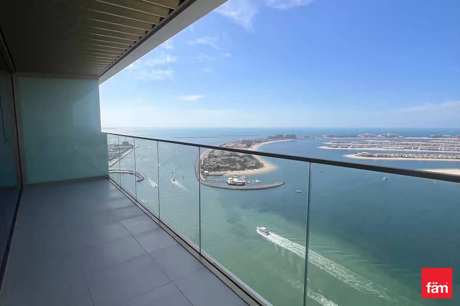 High Floor Beachfront Apartment Emaar Beachfront