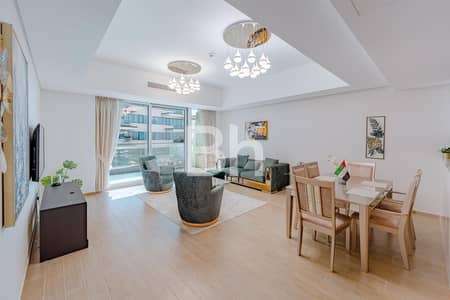 2 Bedroom Flat for Rent in Yas Island, Abu Dhabi - Fully Furnished | Staff Room | Golf and Sea View