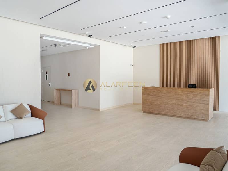 10 Canal Bay Reception Lounge. png