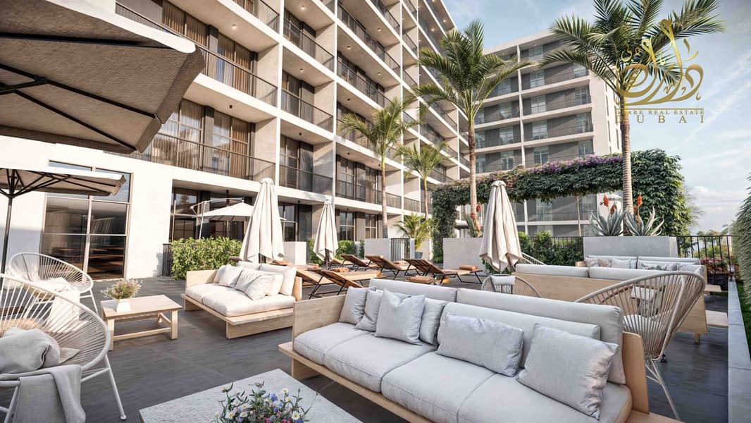 15 Outdoor-Lounge-scaled. jpg