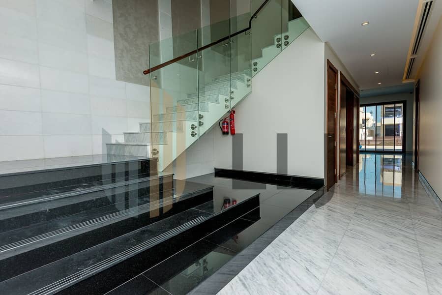 15 Main staircase 2_preview. jpeg