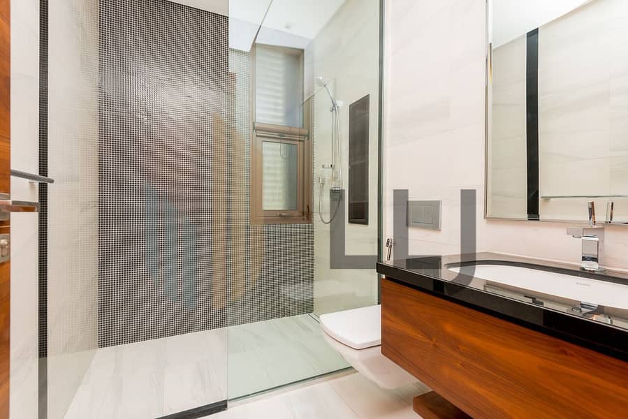 21 Bedroom bathroom_preview. jpeg