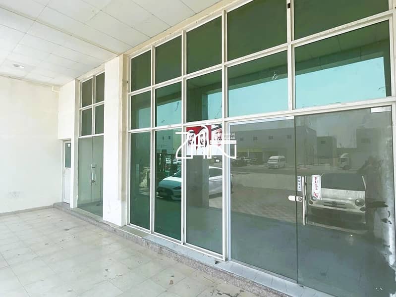 2 Easy Payments Spacious Shop Ready to Move In