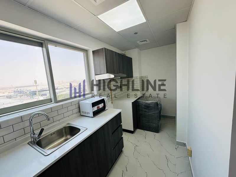 13 Time-01-1BR915Furnished-05. jpeg