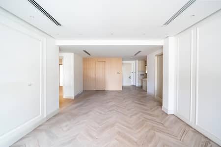 3 Bedroom Apartment for Sale in Downtown Dubai, Dubai - Exquisite Living | Downtown Icon | Upgraded