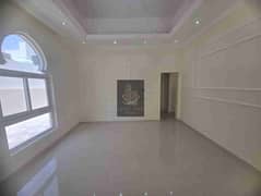 5 BEDROOMS  . 2 HALL  . MAJLIS  . KITCHEN  . GARDEN