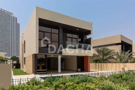 5 Bedroom Villa for Sale in DAMAC Hills, Dubai - Upgraded VD1 | 5 Bedrooms | Private Pool
