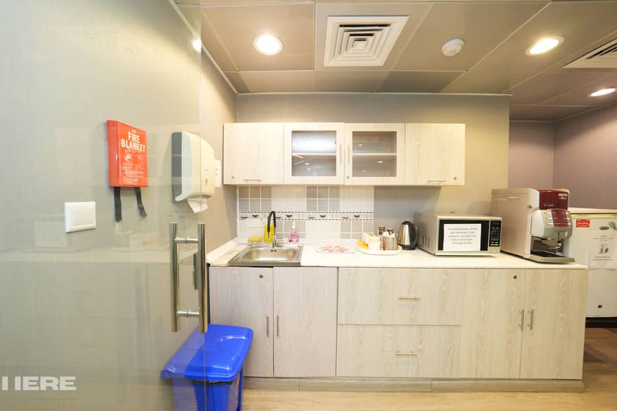 13 PANTRY 6TH FLOOR. JPG
