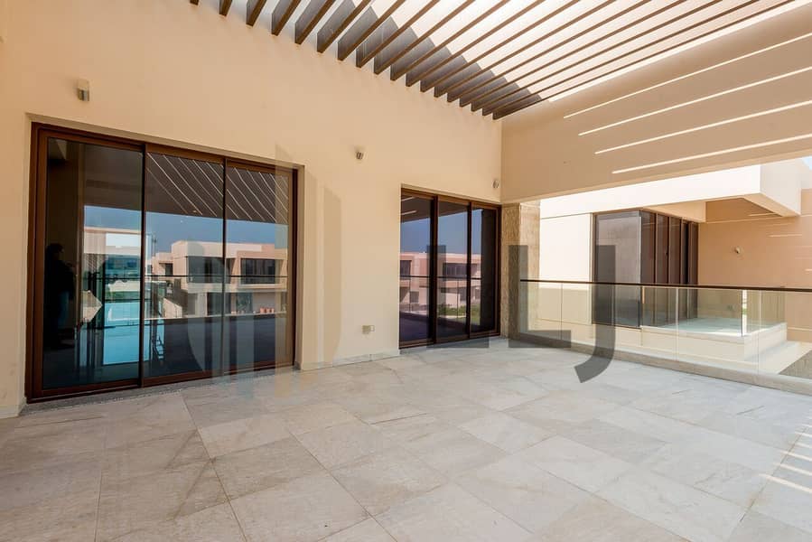 8 Main terrace 2_preview. jpeg