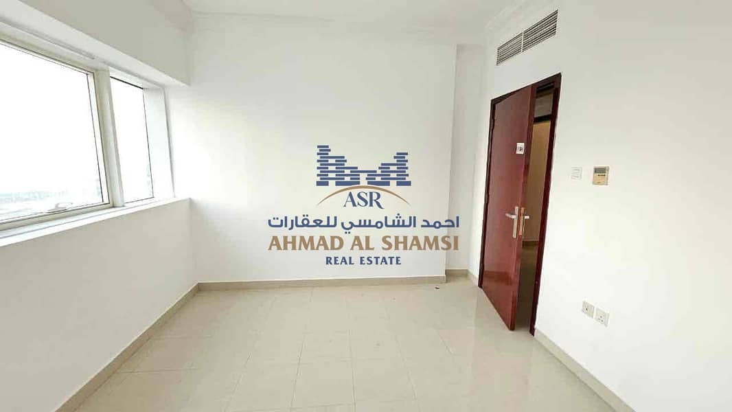 10 99e3dcdd-dc7d-43fb-b7b5-3a0fed0e1e60. jpg
