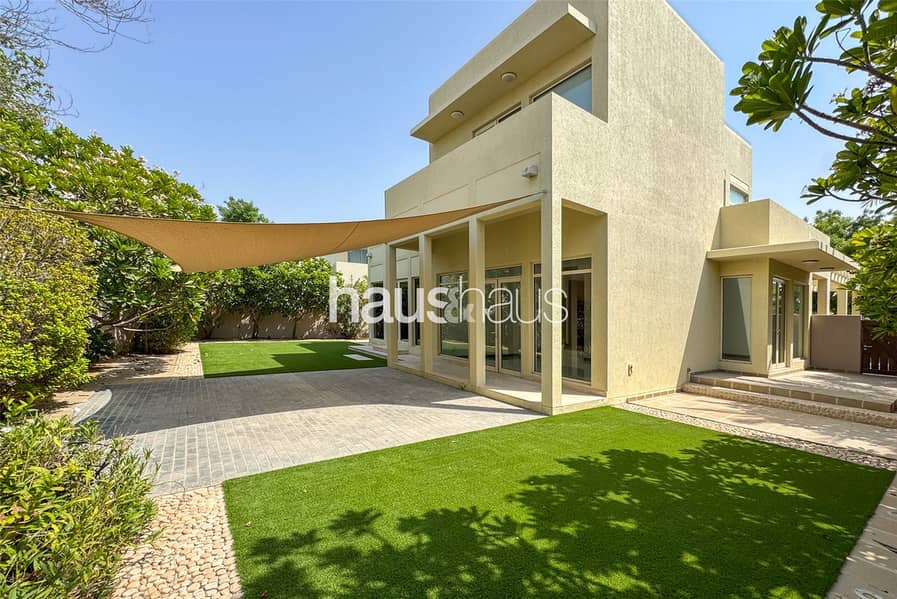 位于阿拉伯牧场社区,绍尔社区,绍尔1区 4 卧室的别墅 9200000 AED - 11962071 位于阿拉伯牧场社区,绍尔社区,绍尔1区 4 卧室的别墅 9200000 AED - 11962071