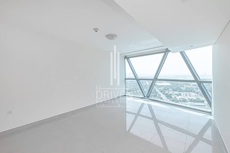 Amazing View for 2 Bedroom in Park Towers