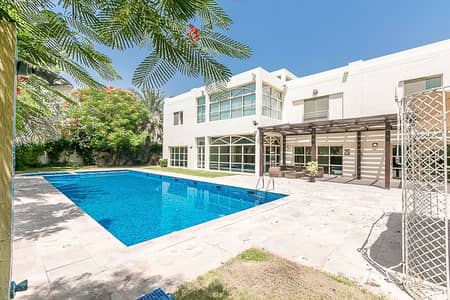 Contemporary 6 Bed Villa | Best Location Contemporary 6 Bed Villa | Best Location