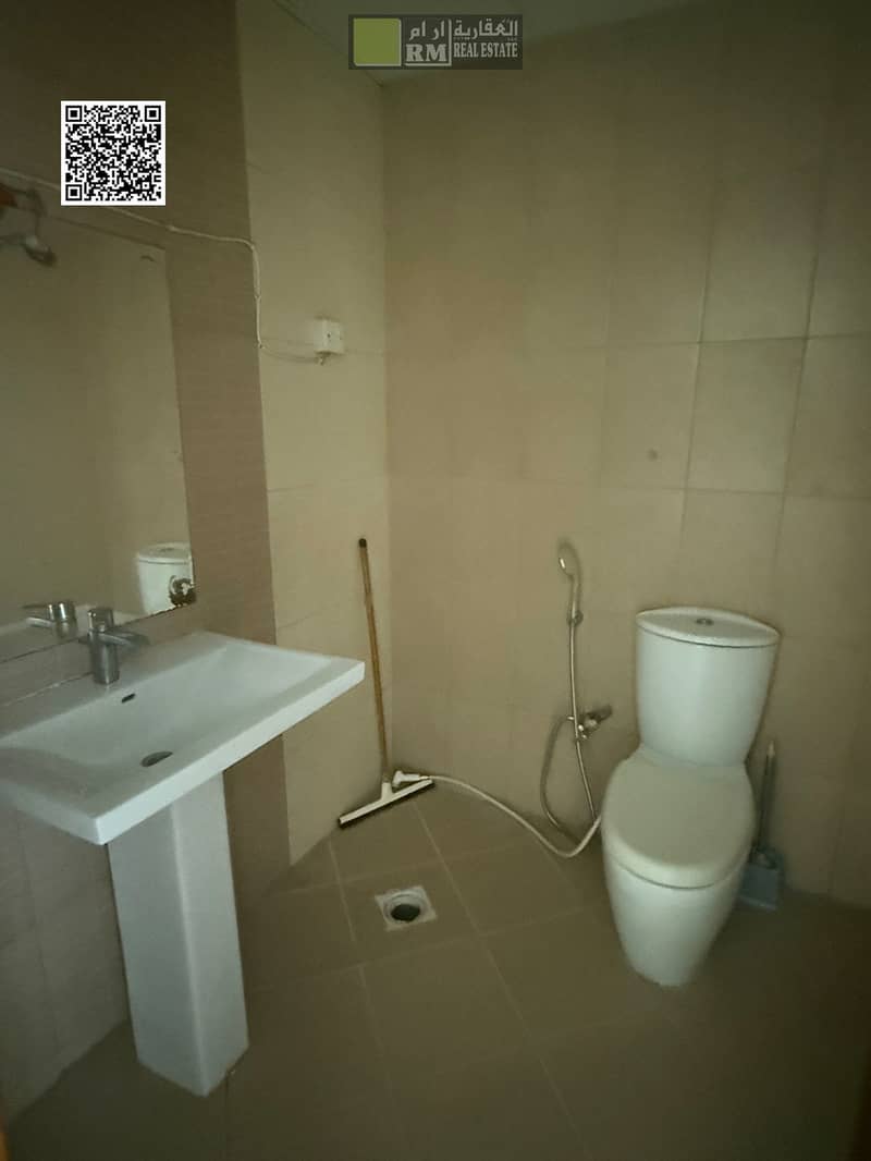 20 WhatsApp Image 2025-06-18 at 6.16. 18 PM. jpeg