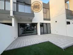 Deal Of The Day 3BR Townhouse Villa Available For Rent in Villanova