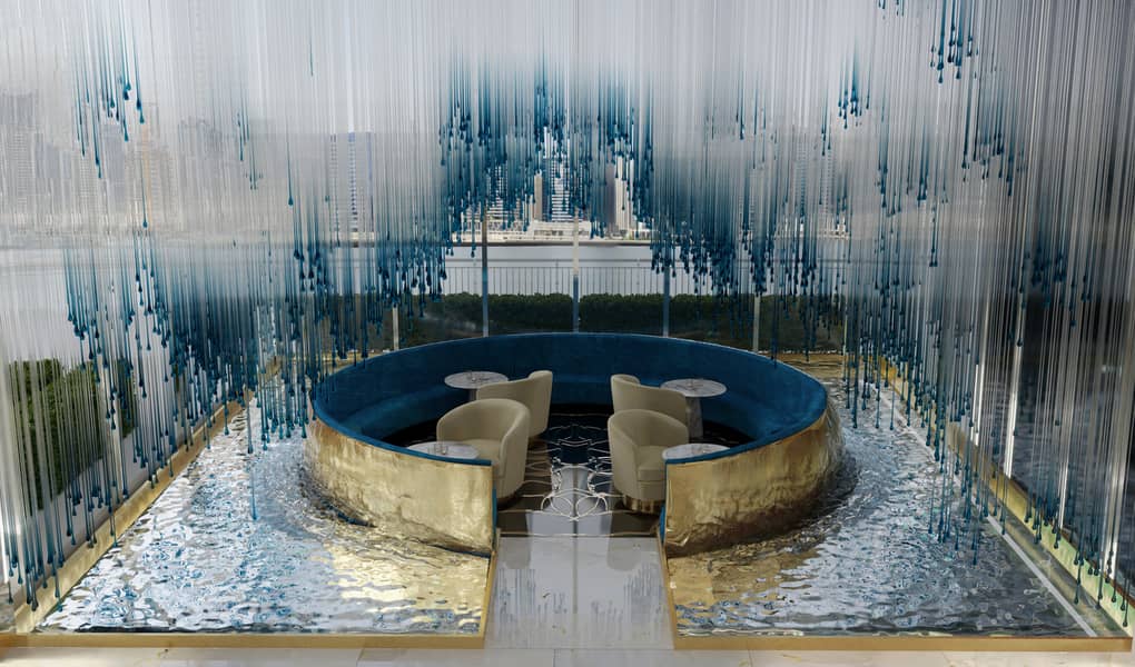6 LOBBY 2702 003. jpg