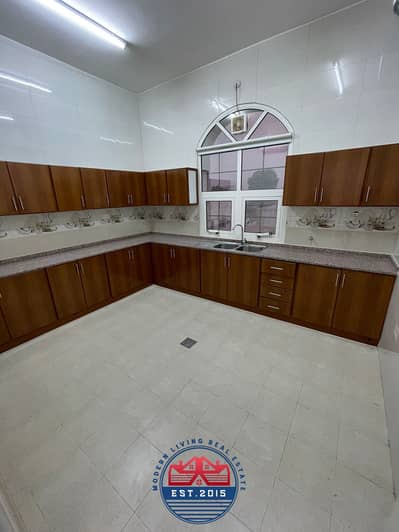 4 Cпальни Апартаменты в аренду в Аль Фалах Сити, Абу-Даби - WhatsApp Image 2024-07-12 at 8.28. 01 PM. jpeg
