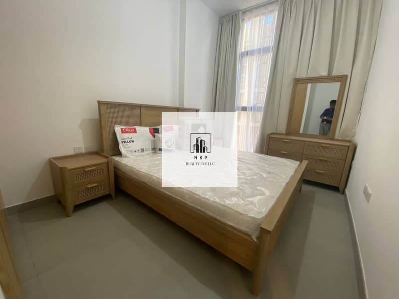 8 1000062192. jpg