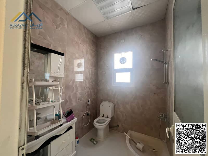 7 1ae25181-c199-4b03-b0a7-7cdf659f6606. jpg