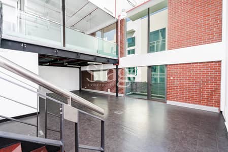 Office for Rent in Dubai Media City, Dubai - DDA License |High End Duplex Layout | Chiller Free